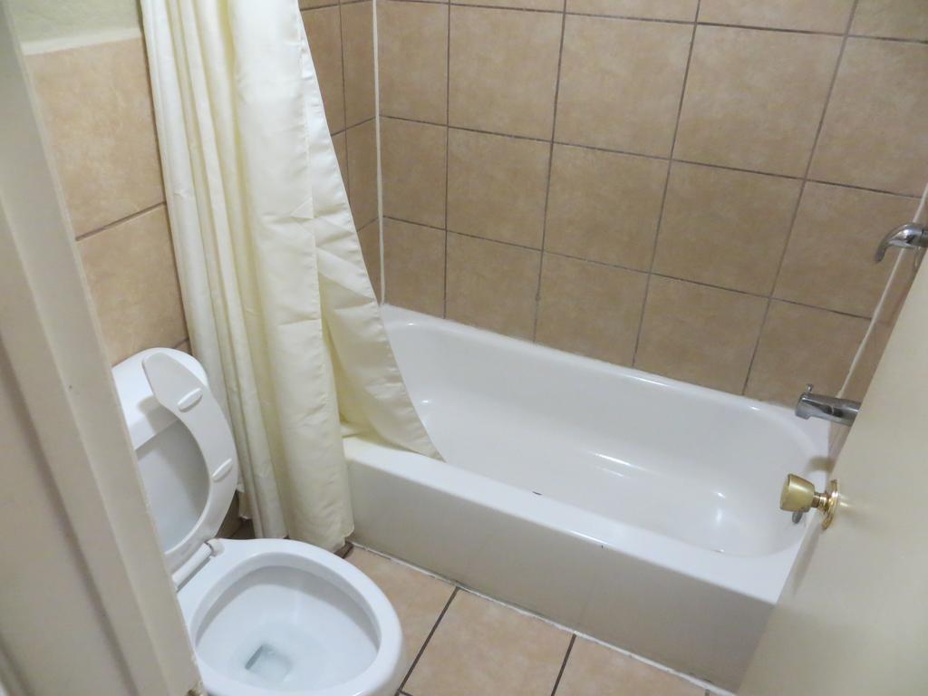 Economy Inn אוסטין מראה חיצוני תמונה